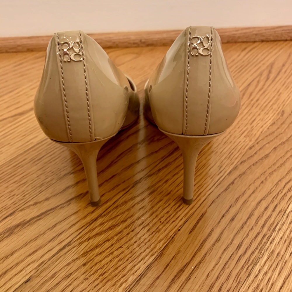 Coach Beige Heels - Picture 4 of 5